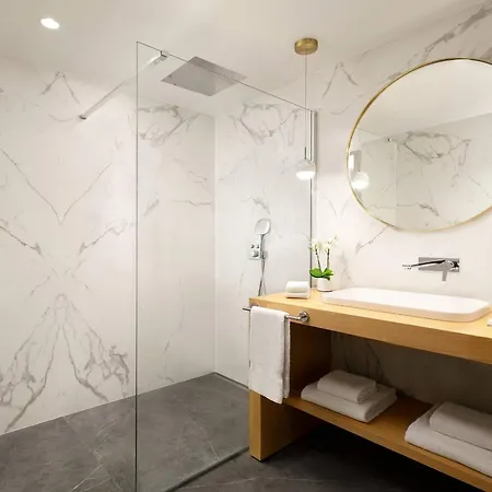 Jw Marriott Готель Канни