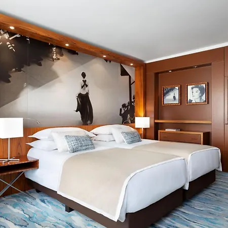 Jw Marriott Готель 5*